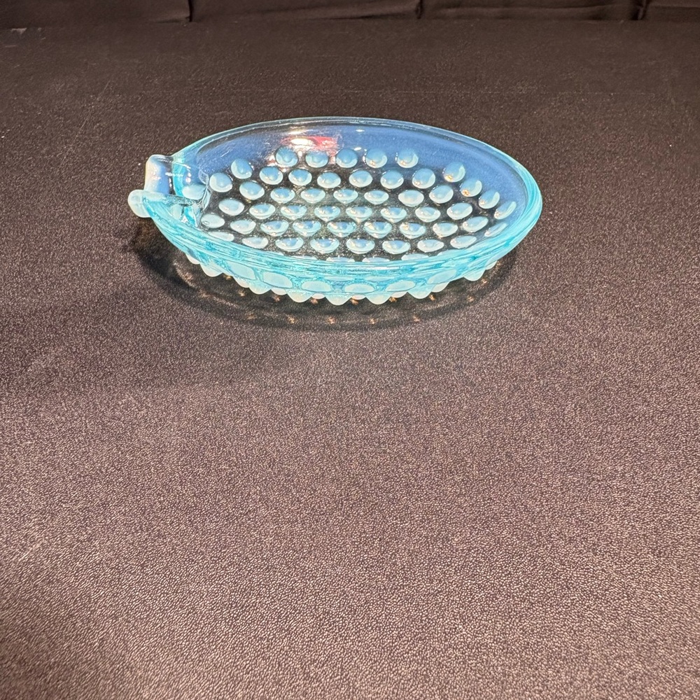 Vintage FENTON Glass BLUE OPALESCENT HOBNAIL Oval ASHTRAY.